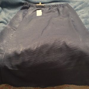 Blue/grey lightweight mid length skirt